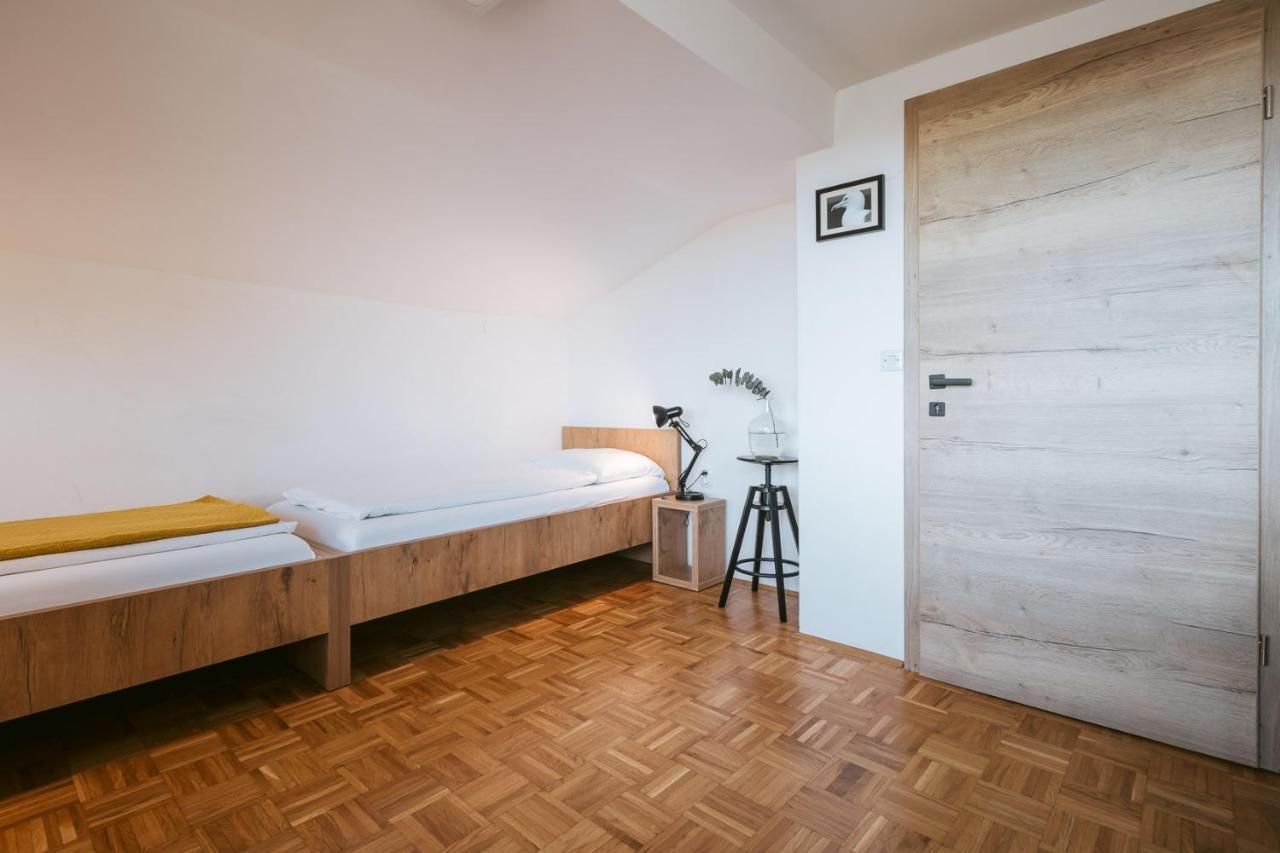 Pri Karlu Rooms & More 马里博尔 外观 照片