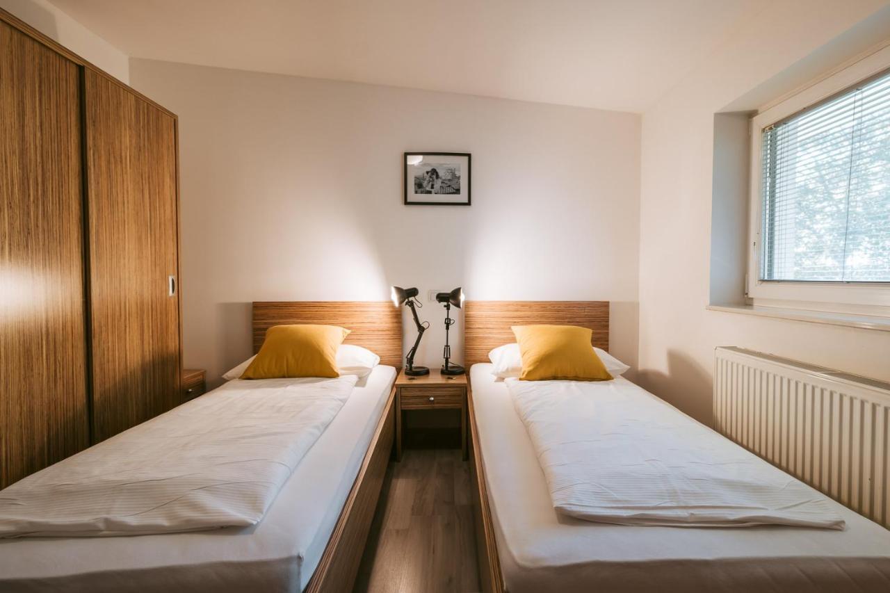 Pri Karlu Rooms & More 马里博尔 外观 照片
